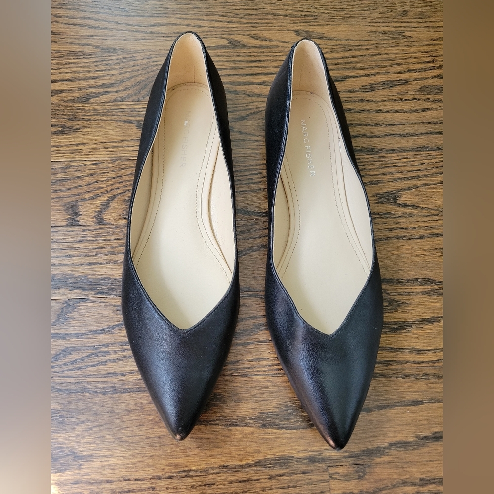 🍒 Marc Fisher Black Pointed Flats - Picture 3 of 7